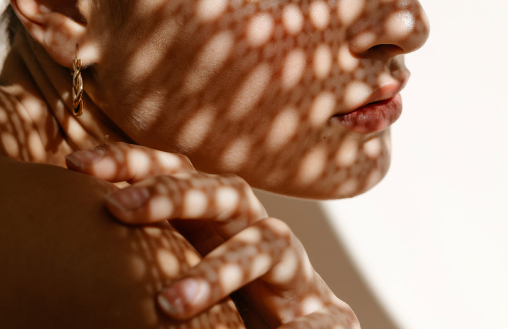 How Dark Spots Show Up On Different Skin Tones